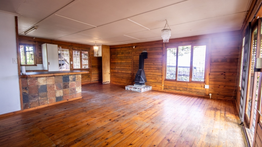 4 Bedroom Property for Sale in Sedgehill Western Cape
